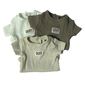 DKNY baby  3 Short Sleeve Tees - White, Brown, Cream size:3-6 months